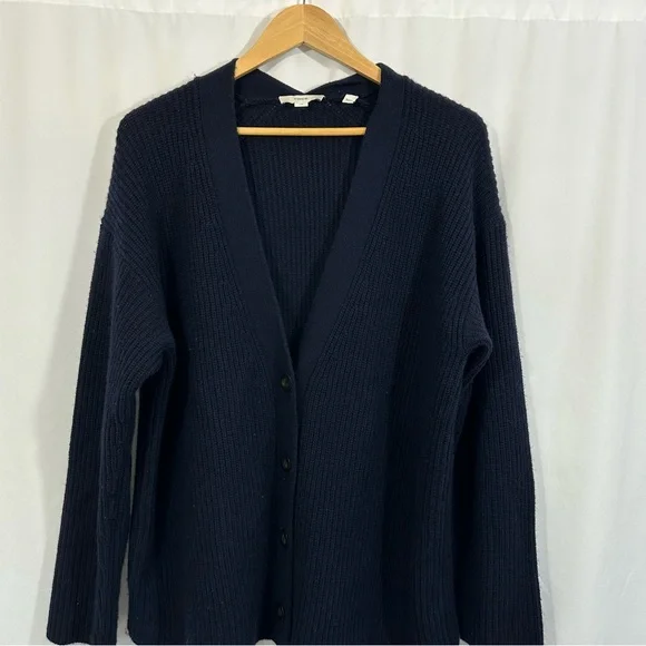 Vince Wool Cashmere Ribbed Knit Cardigan Sweater in Navy Blue - Picture 3 of 10